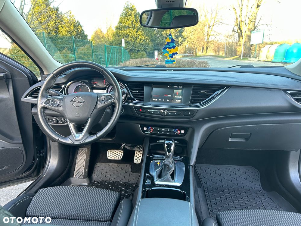 Opel Insignia 1.5 T Innovation S&S - 11