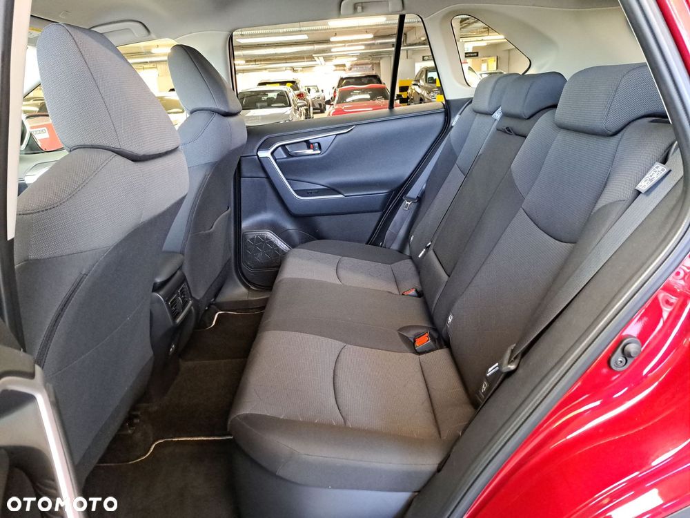 Toyota RAV4 - 13