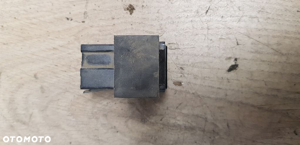 Przekaźnik Omron G8HN-1C4T-DJ Yamaha Grizzly 450 YFM450 - 2