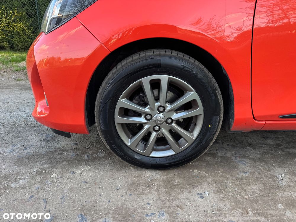 Toyota Yaris 1.33 Selection Vibe - 24