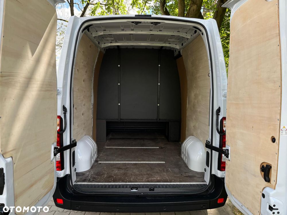 Renault Master - 10