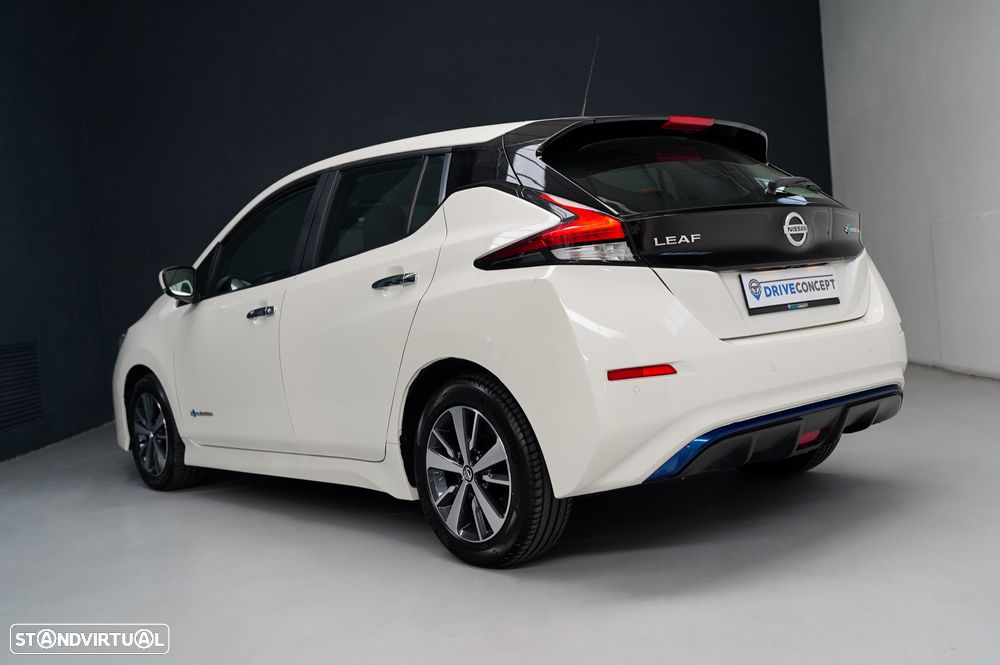 Nissan Leaf N-Connecta - 22