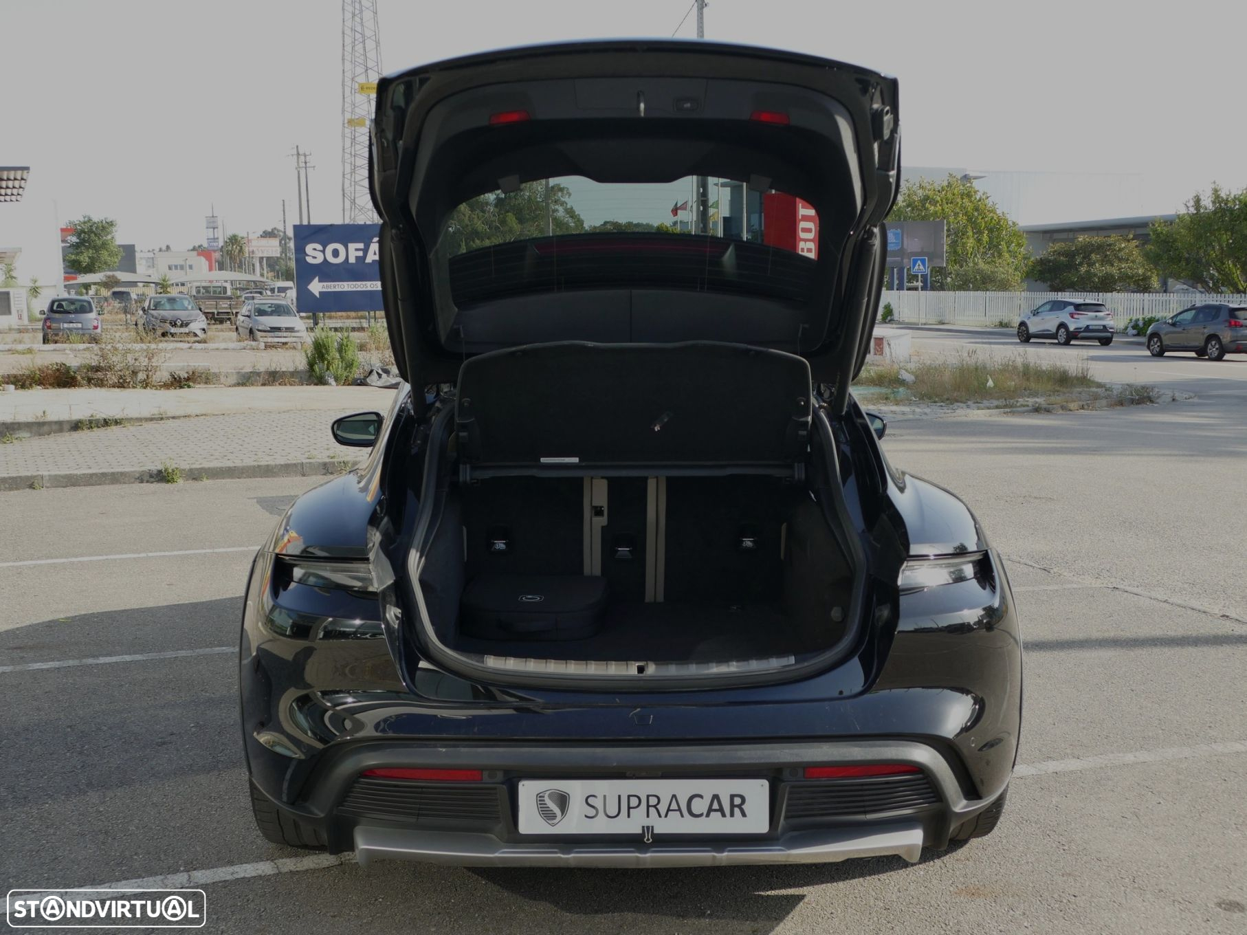 Porsche Taycan Sport Turismo 4S - 12