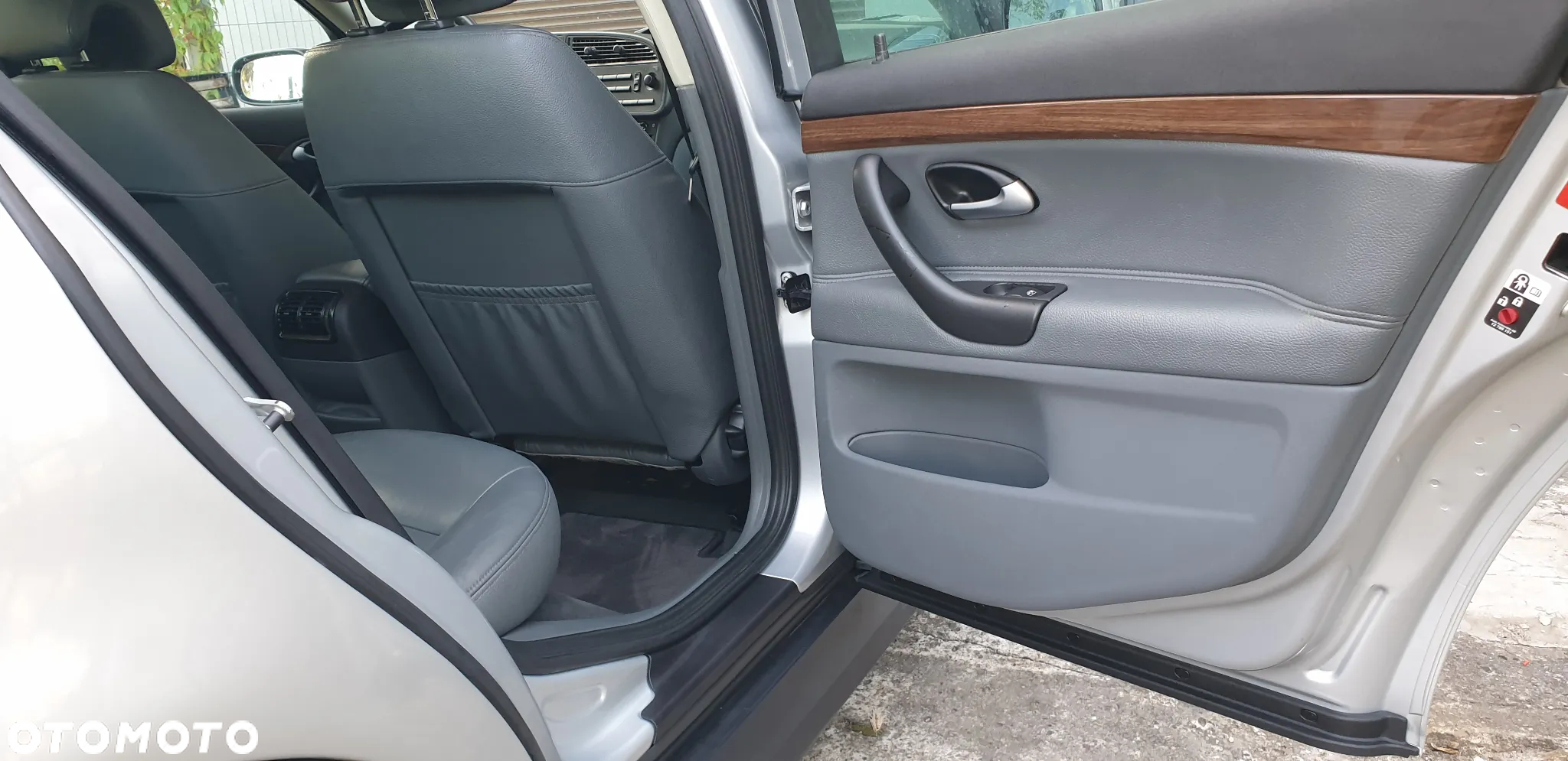 Saab 9-3 - 15