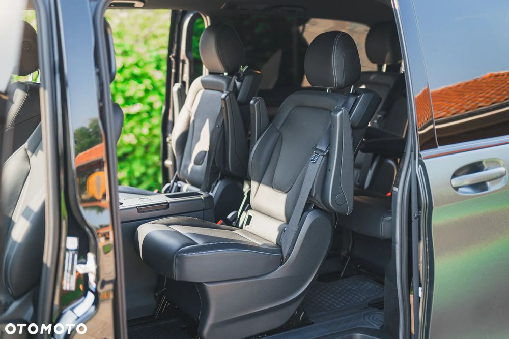 Mercedes-Benz Klasa V 300 d Avantgarde 9G-Tronic (ekstra d³) - 13