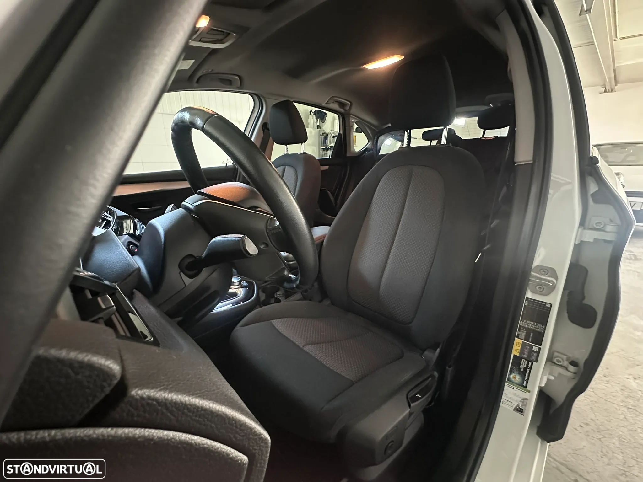 BMW 225xe Active Tourer Line Luxury - 12