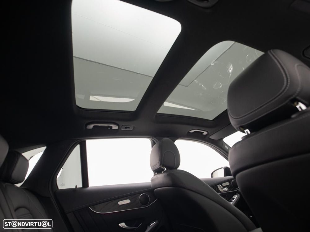 Mercedes-Benz GLC 300 de 4Matic 9G-TRONIC AMG Line - 13