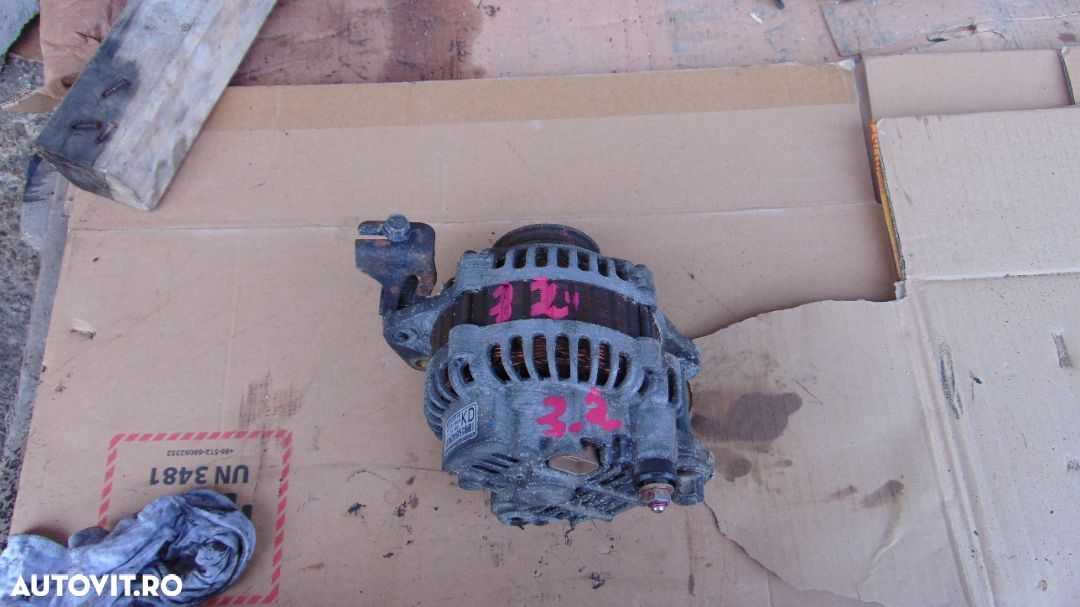 Alternator mitsubishi Pajero mk3 motor 3.2 2000-2007 - 1