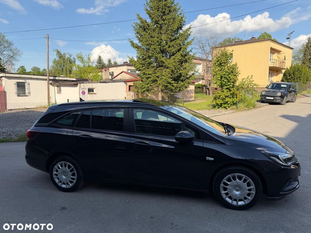 Opel Astra 1.6 CDTI Sport - 8