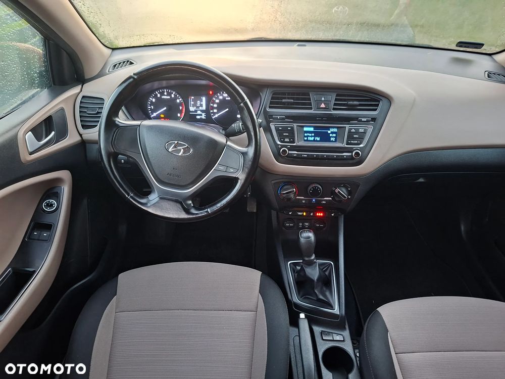 Hyundai i20 1.2 BlueDrive Fresh - 23