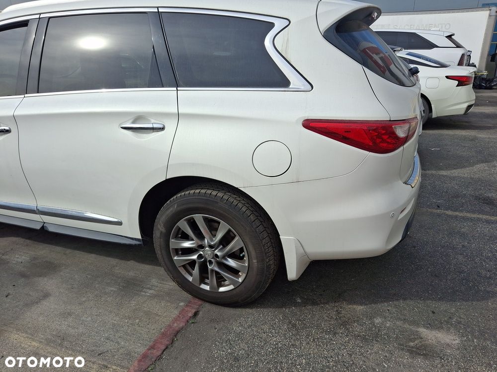 Infiniti QX60 - 8