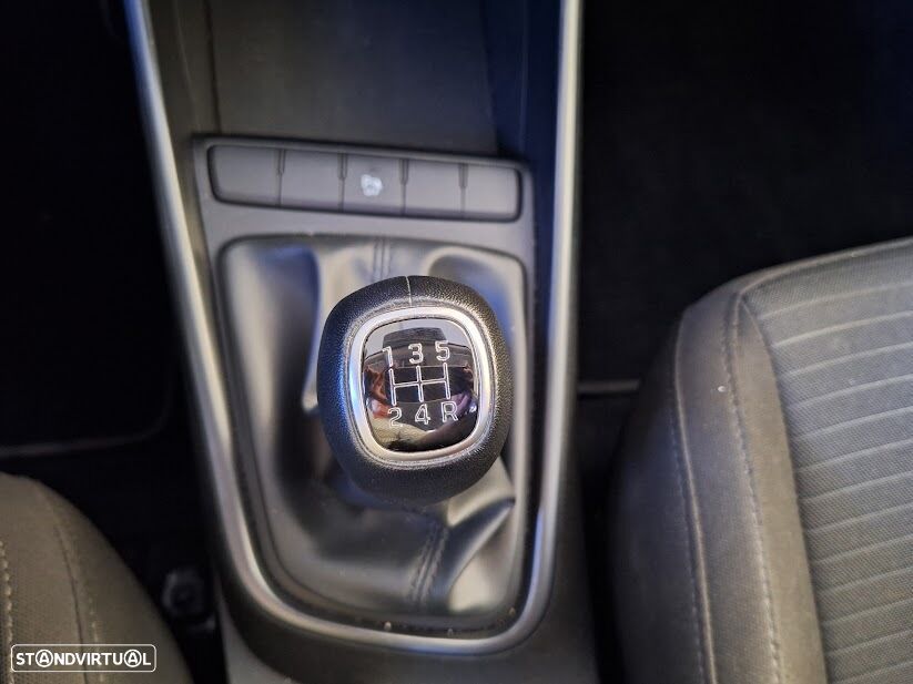 Hyundai i20 1.2 Comfort - 24