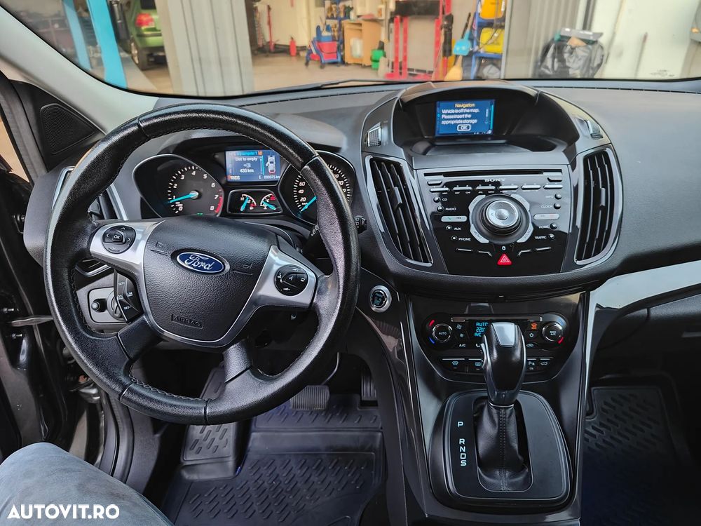 Ford Kuga 1.5 EcoBoost 4WD Titanium - 6