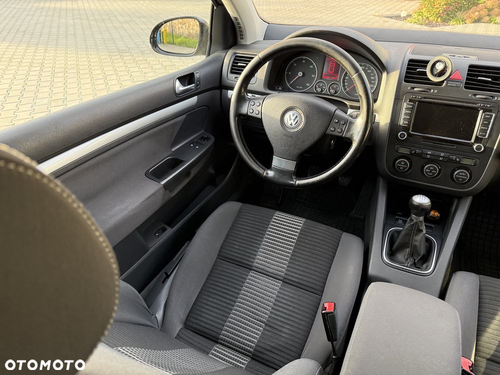 Volkswagen Golf 2.0 TDI United - 25
