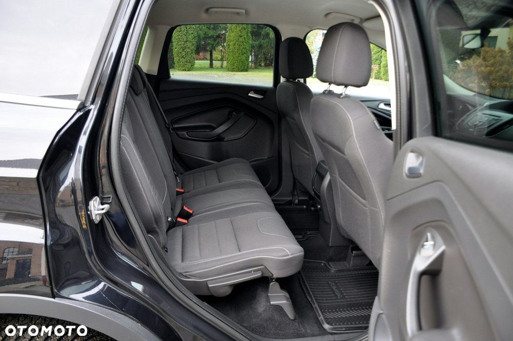 Ford Kuga - 19