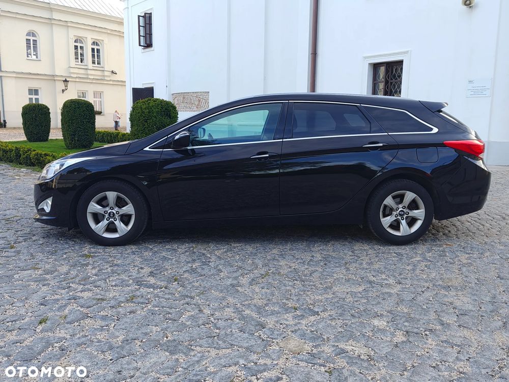 Hyundai i40 i40cw 1.7 CRDi Fifa World Cup Edition - 11