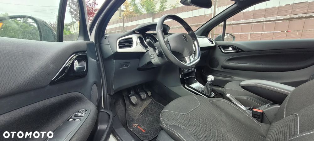 DS Automobiles DS 3 - 6