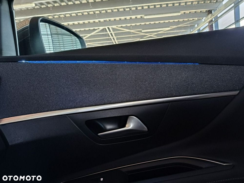 Peugeot 3008 1.6 PureTech GPF Crossway S&S EAT8 - 23