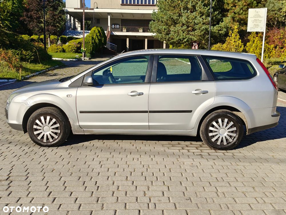 Ford Focus 1.8 Trend - 19