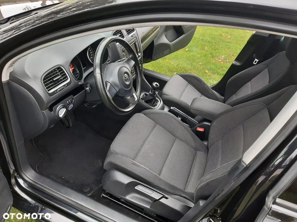 Volkswagen Golf VI 1.6 Comfortline - 34