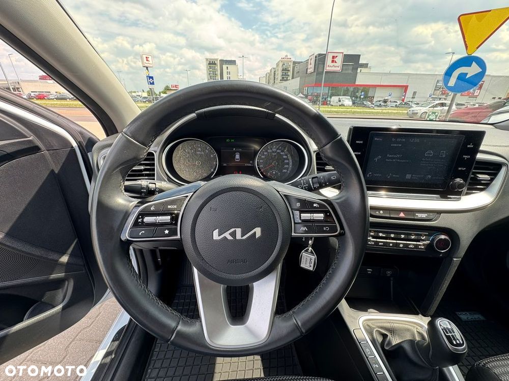 Kia Ceed 1.5 T-GDI M - 18