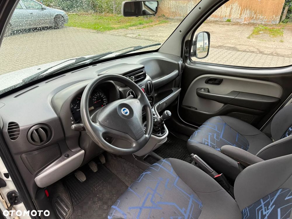 Fiat Doblo 1.6 16v Malibu - 16