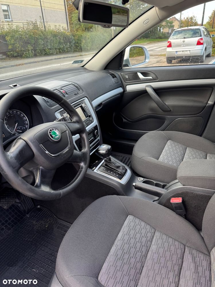 Skoda Octavia 1.2 TSI Active DSG - 18