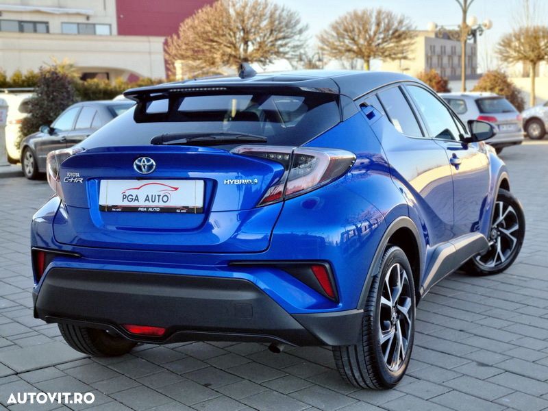 Toyota C-HR Lounge - 4
