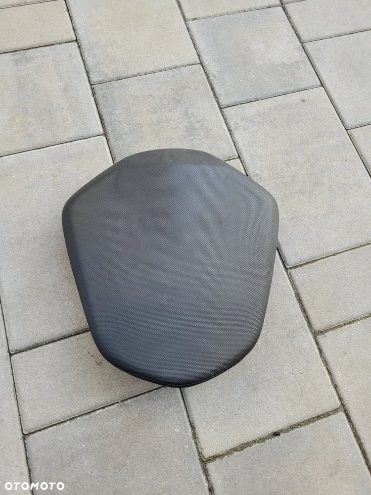 Kanapa, fotel tył, siedzenie pasażera KTM Duke 690 - 1