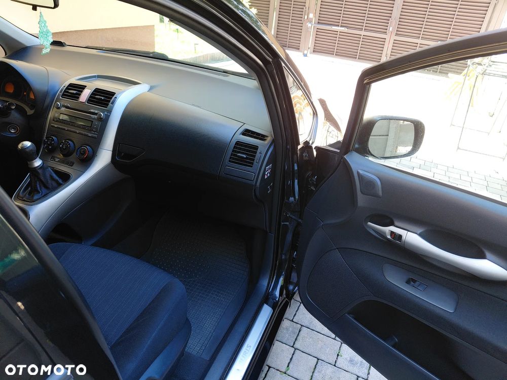 Toyota Auris 1.6 VVT-i Luna - 7