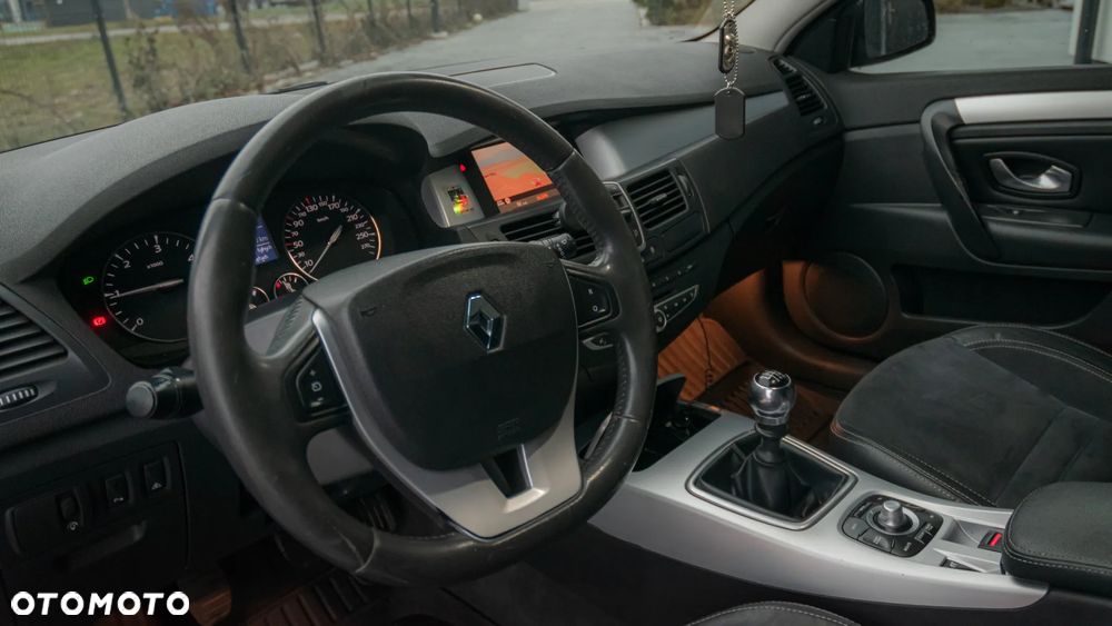 Renault Laguna 2.0 DCi Confort Dynamique - 10