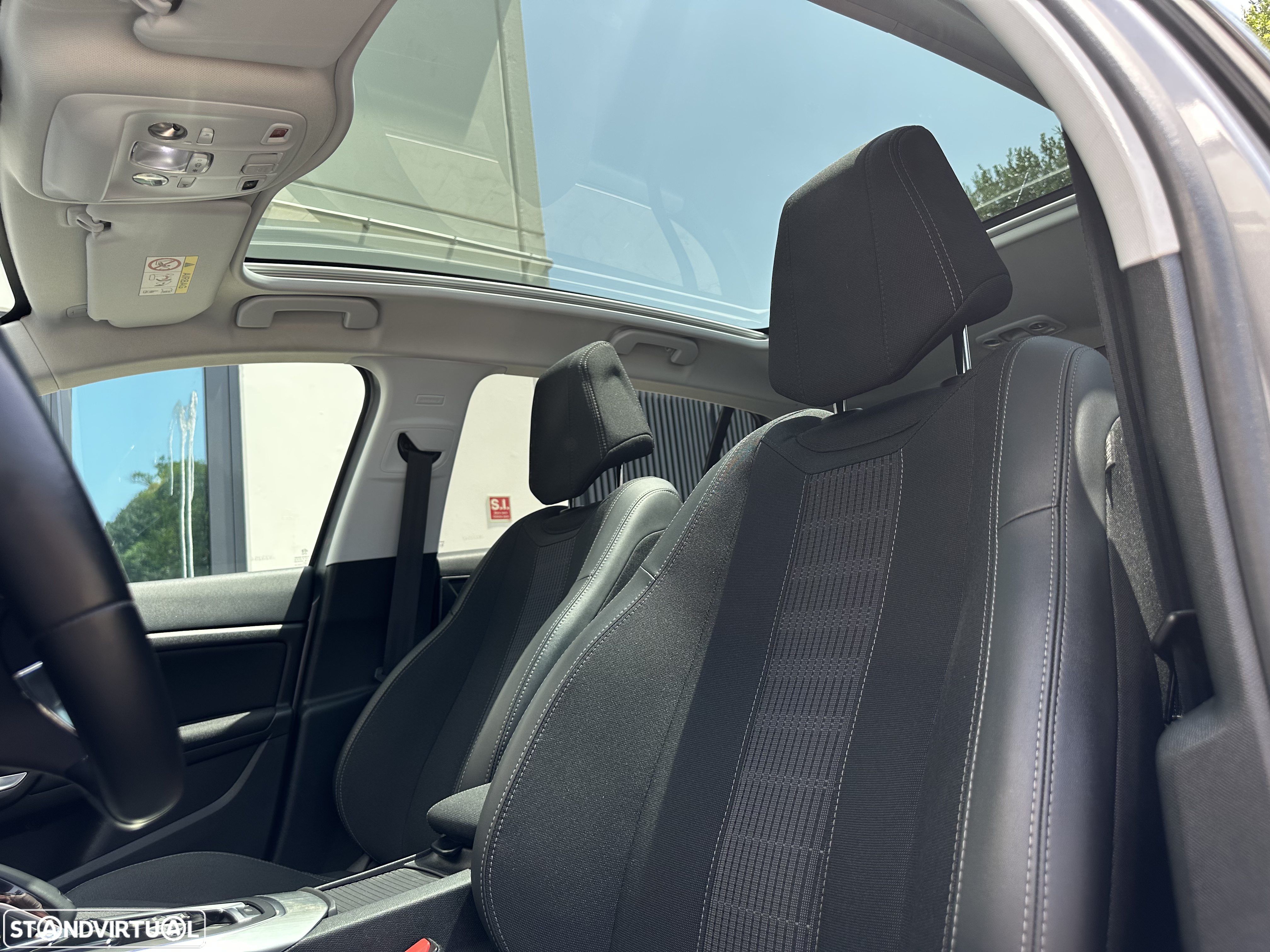 Peugeot 308 1.2 PureTech Allure Pack EAT8 - 25