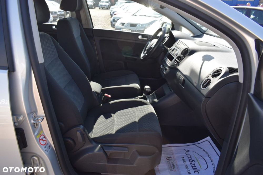 Volkswagen Golf Plus - 22