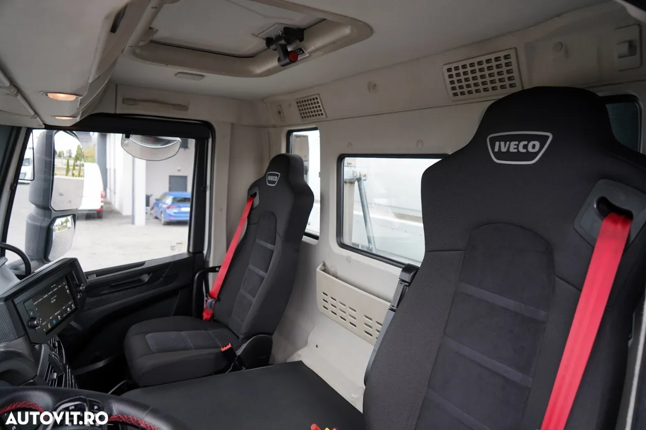 Iveco X-WAY 480 / 8X4 / BASCULATOR DUBLU / HIDRAULIC LATERAL / CLAPETĂ HIDRAULICĂ / AUTOMAT / IMPORTAT - 30