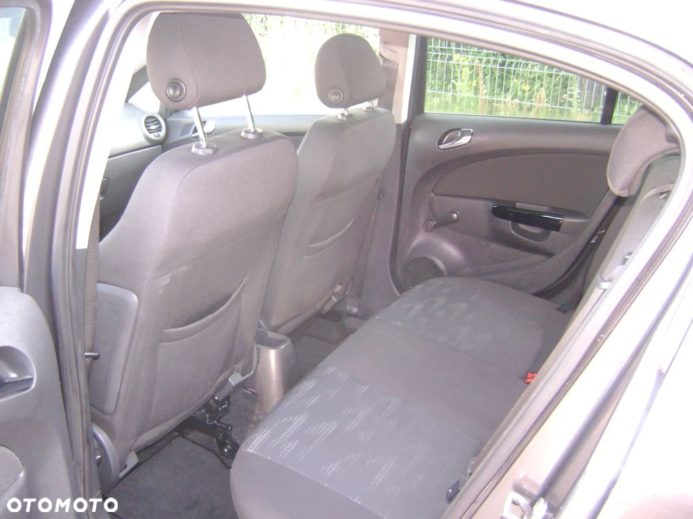Opel Corsa - 10