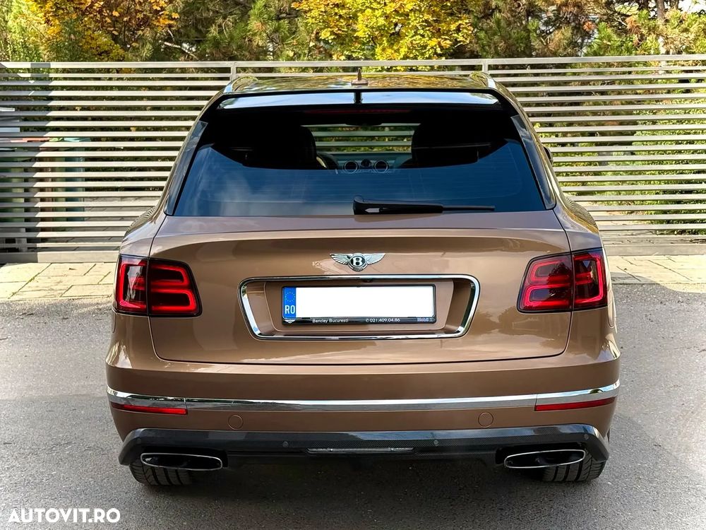 Bentley Bentayga - 4