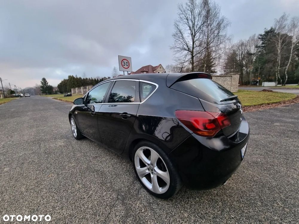 Opel Astra 1.4 T Sport S&S - 2