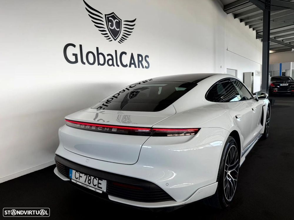 Porsche Taycan 4S - 35