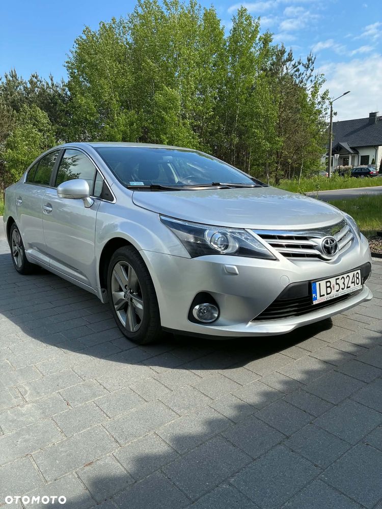 Toyota Avensis 1.8 Premium MS - 2