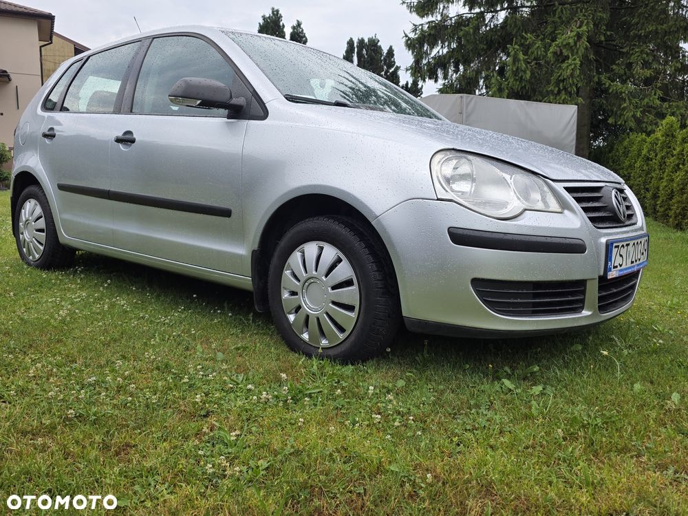 Volkswagen Polo - 2