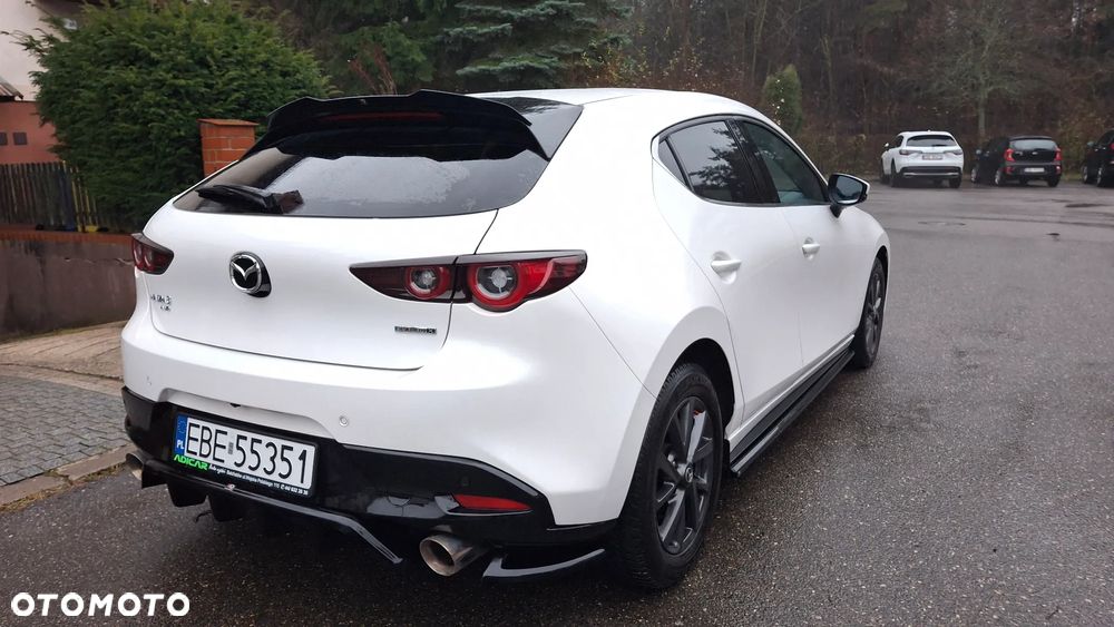 Mazda 3 e-SKYACTIV-X 186 M HYBRID TAKUMI - 23