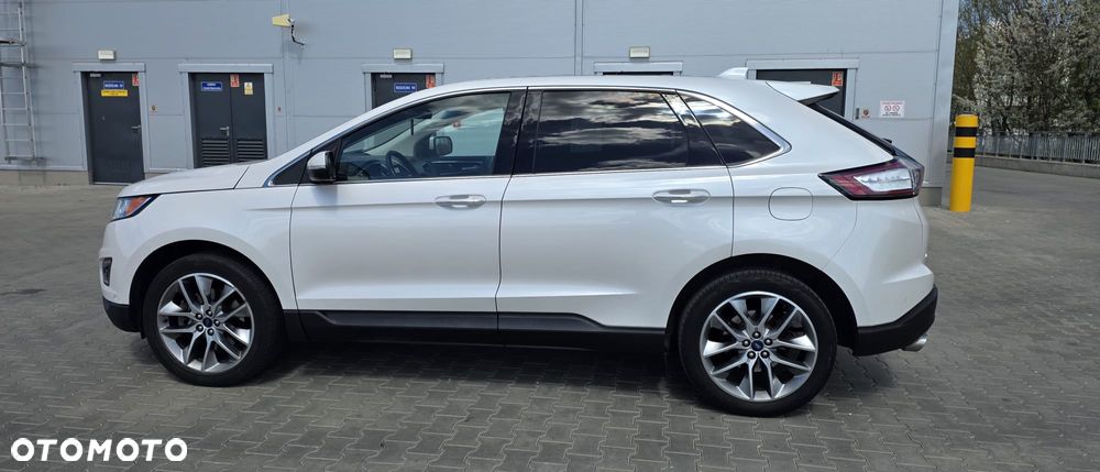 Ford Edge - 2