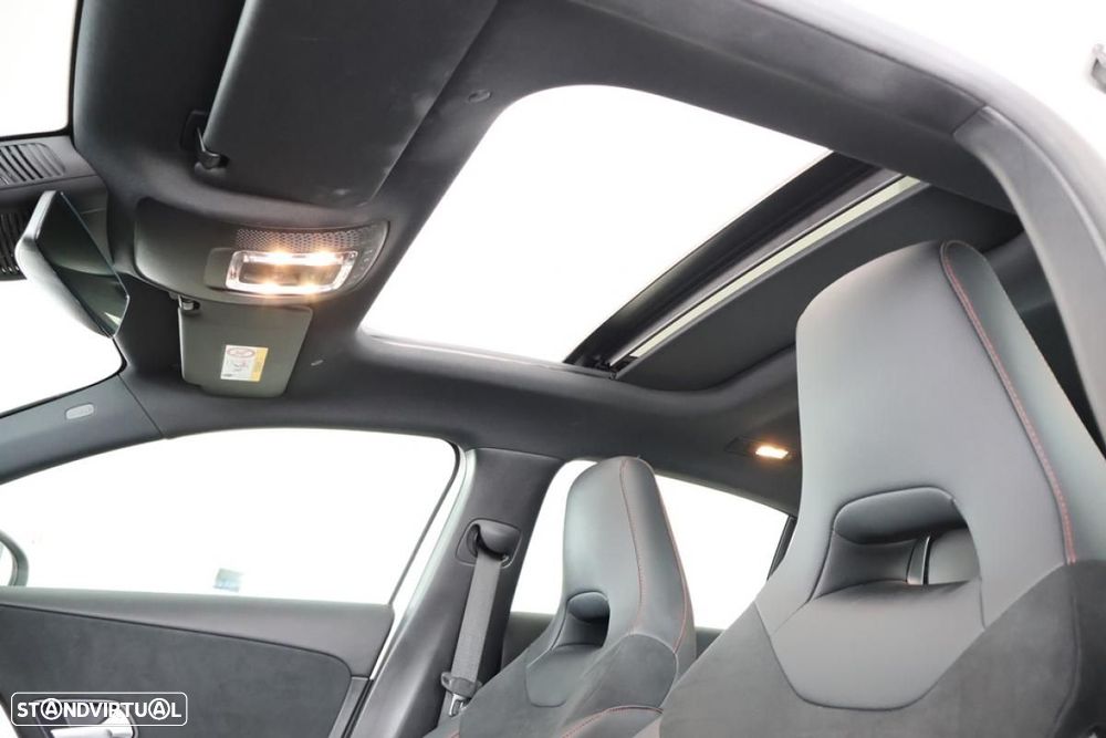 Mercedes-Benz A 250 e 8G-DCT AMG Line Advanced Plus - 15