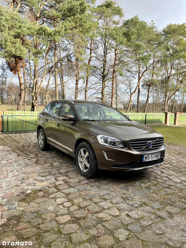 Volvo XC 60 D4 AWD Summum - 1