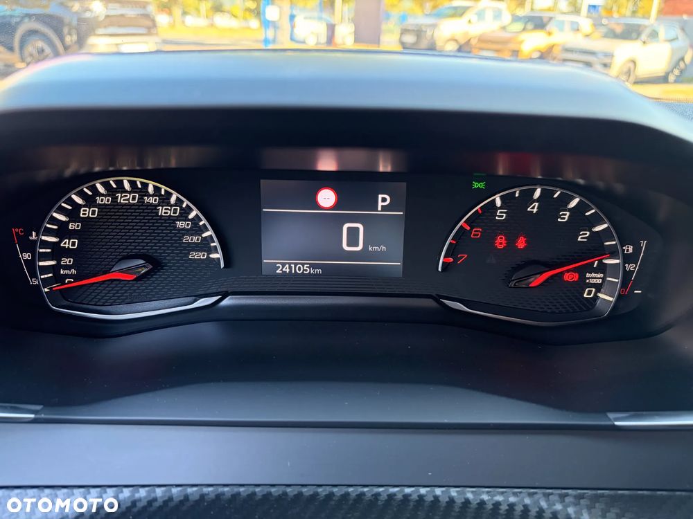 Peugeot 2008 1.2 PureTech Allure Pack S&S EAT8 - 13