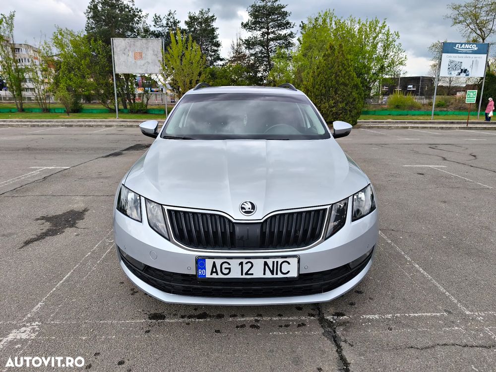 Skoda Octavia - 1