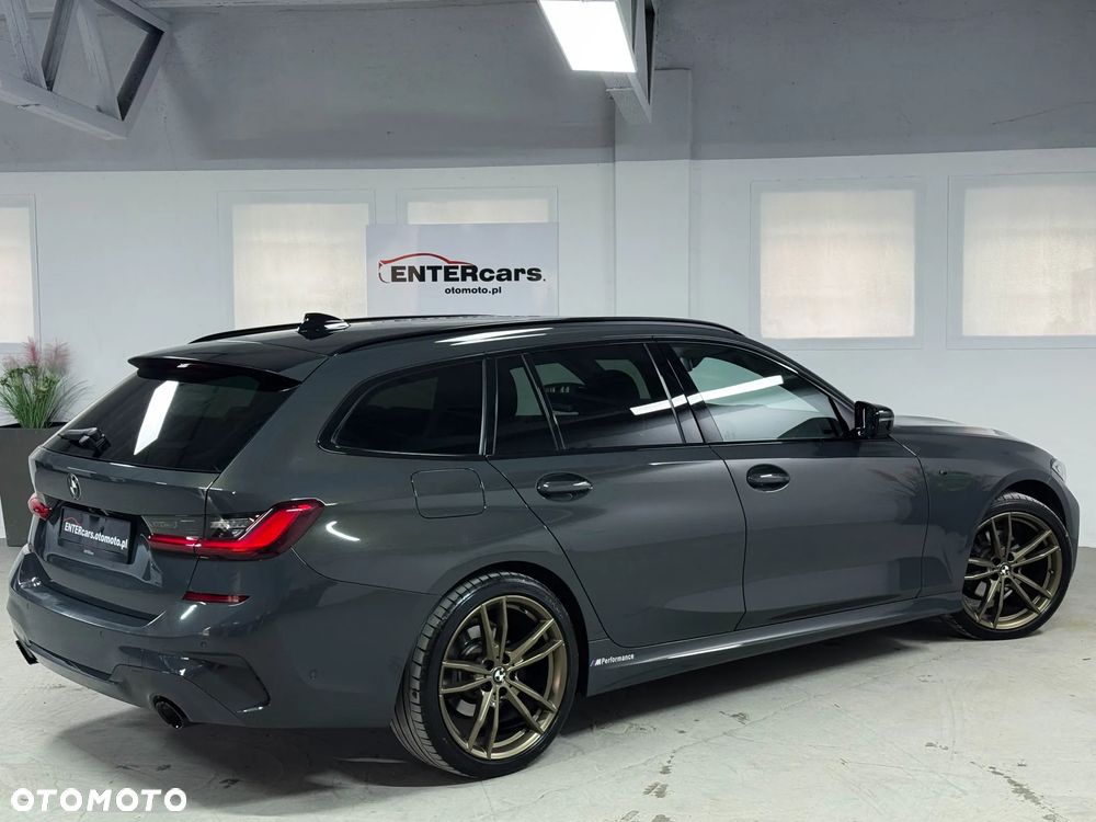 BMW Seria 3 320d xDrive M Sport Shadow - 16