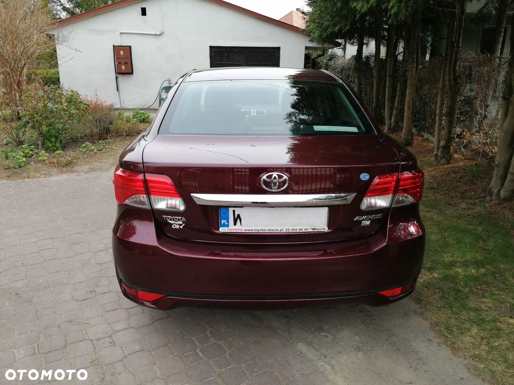 Toyota Avensis 2.0 D-4D Active - 8