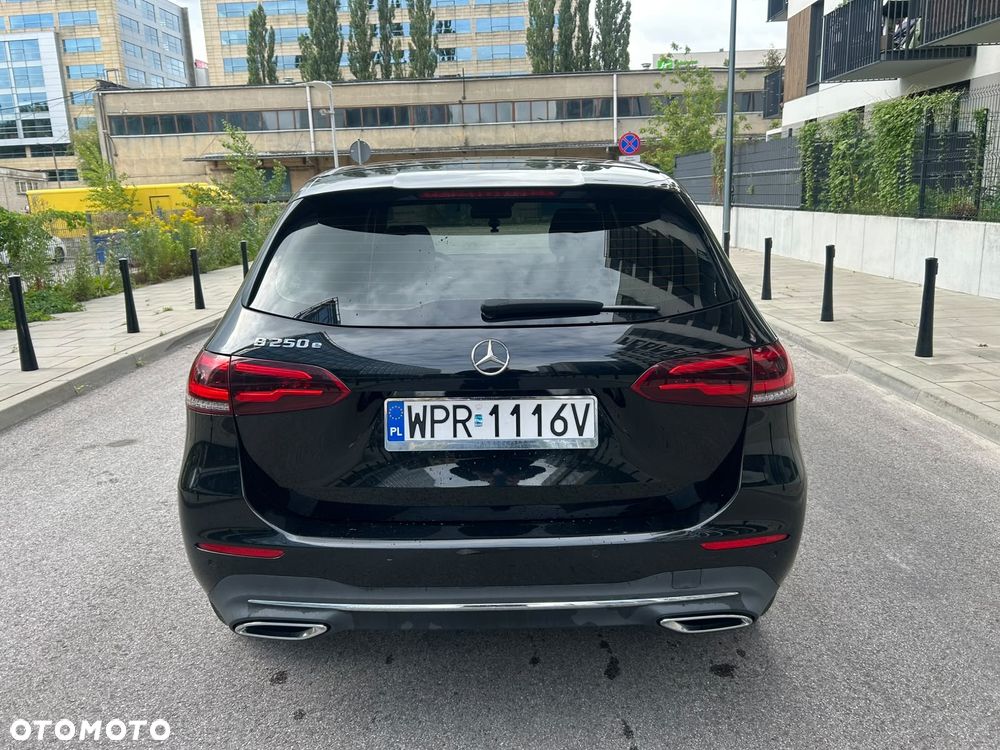 Mercedes-Benz Klasa B 250 e 8G-DCT Progressive - 6