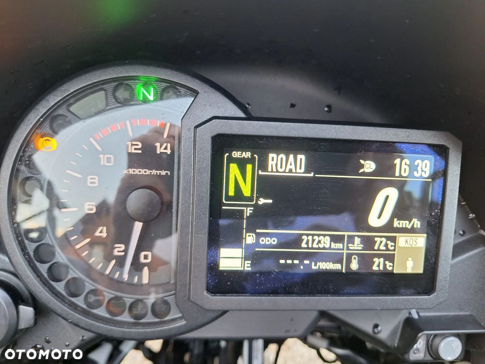 Kawasaki Versys 1000 - 13